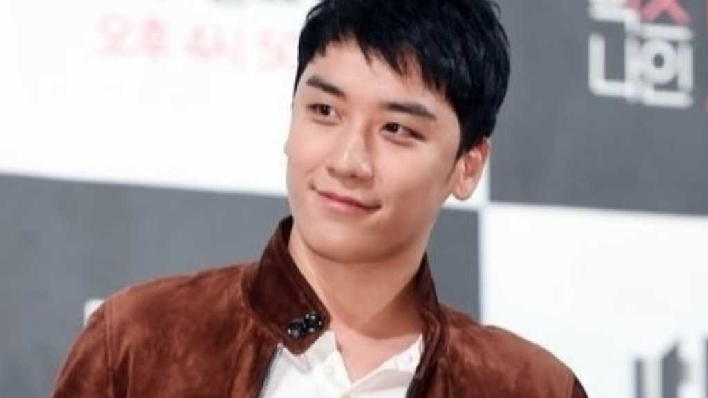 元BIGBANGのV․I、海外での活動や様々な噂を自ら否定「韓国を離れるのも事実ではない」