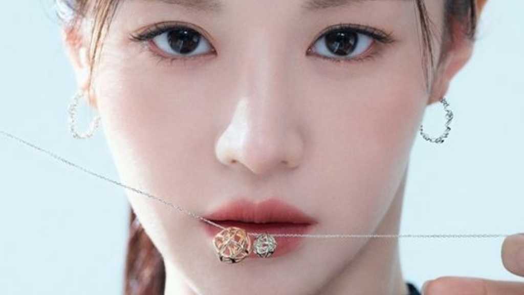 女優コ・ユンジョン、秋の女神に変身！清純かつ艶やかな感性