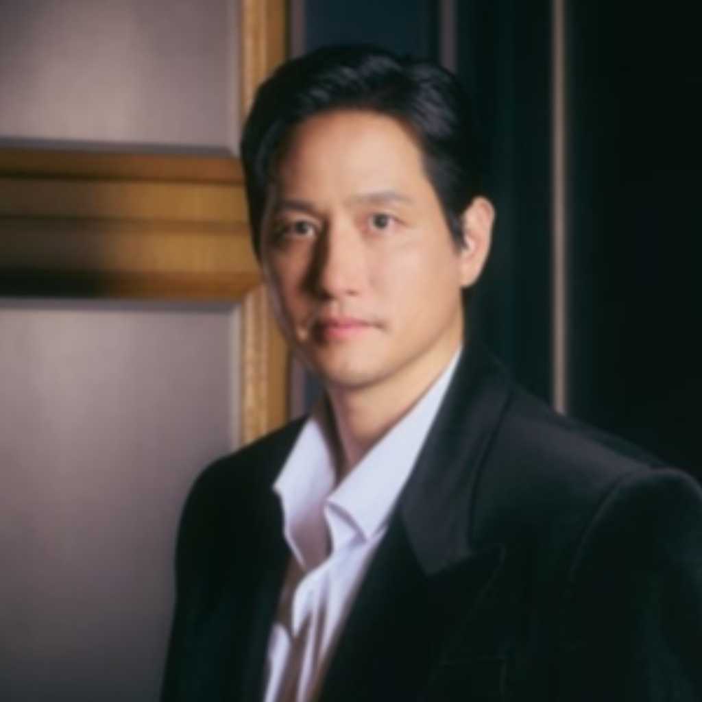 映画「ヒューミント」パク・ヘジュン“海外撮影で家族と離れ離れに…2人の息子が泣いた”