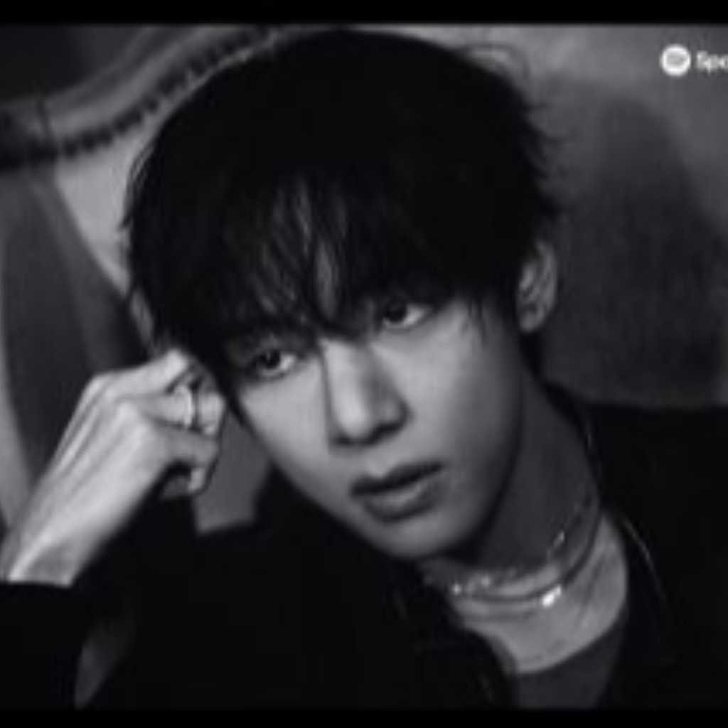 BTS、収録曲「Merry Go Round」MVを公開…幻想的な世界観