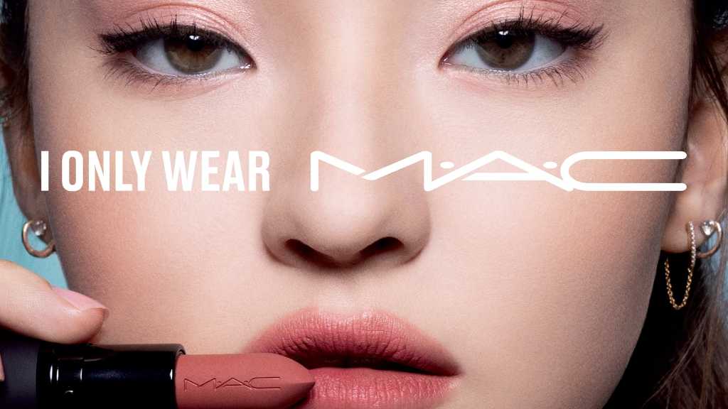 MEOVV エラ、コスメブランド「M・A・C」新たなグローバルアンバサダーに抜擢!