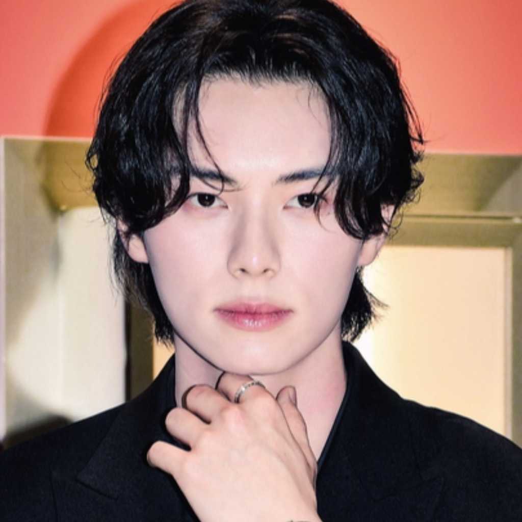 【PHOTO】イ・チェミン＆チョン・ジヒョン、ブランド「PIAGET」イベントに出席