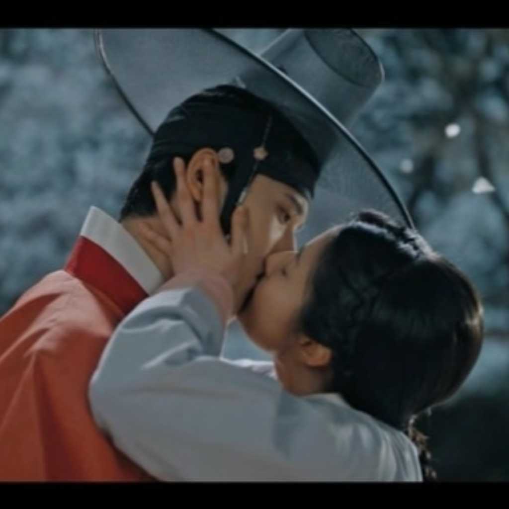 放送開始「愛する盗賊様よ」ナム・ジヒョン、ムン・サンミンに驚きの行動…盗賊と大君のロマンスがスタート【ネタバレあり】