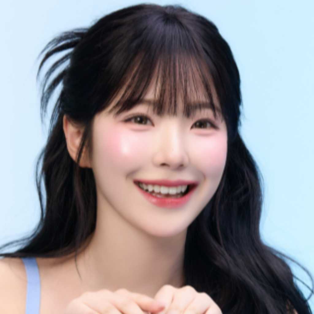 fromis_9 ペク・ジホン、人気カラコンブランド「LENSSIS」初のモデルに抜擢！移籍後の活動に期待
