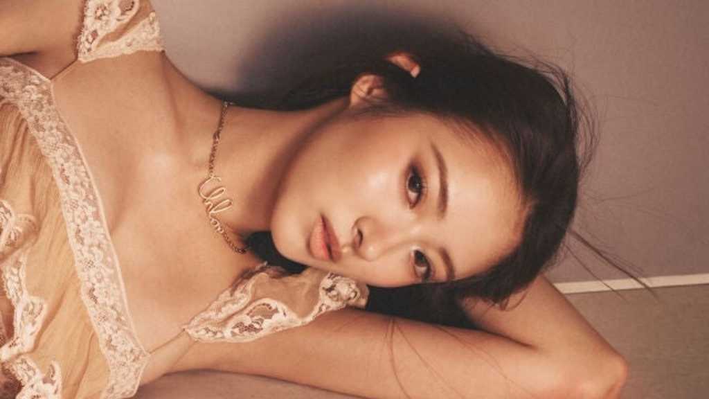 MEOVV アンナ、クロエのグローバルアンバサダーに抜擢「自由と女性らしさを体現」