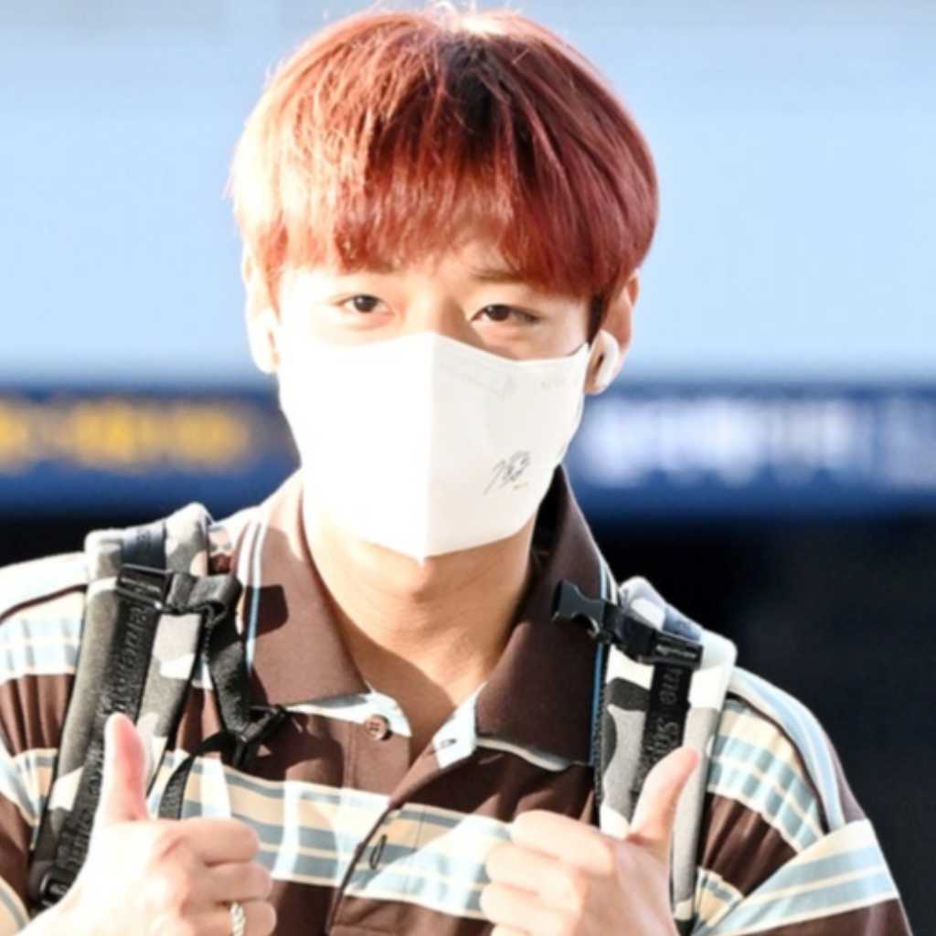 【PHOTO】Wanna One出身パク・ジフン「KCON LA 2026」のためアメリカへ出国