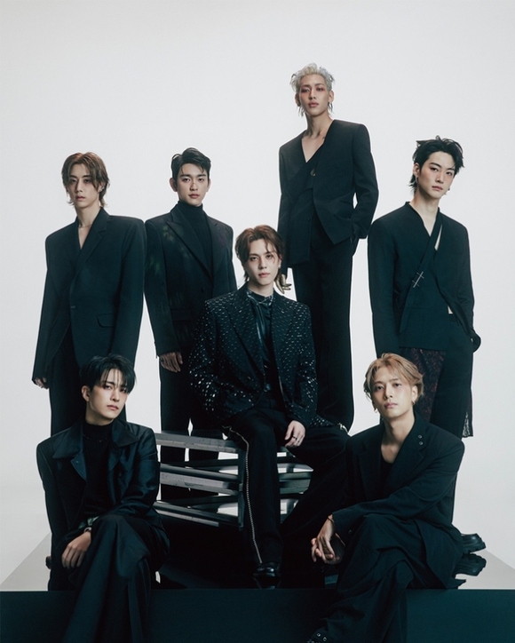 GOT7、ミニアルバム「WINTER HEPTAGON」WINTERバージョンの