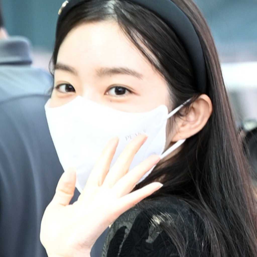 【PHOTO】Red Velvet アイリーン、ソロコンサートのためマカオへ出国(動画あり)