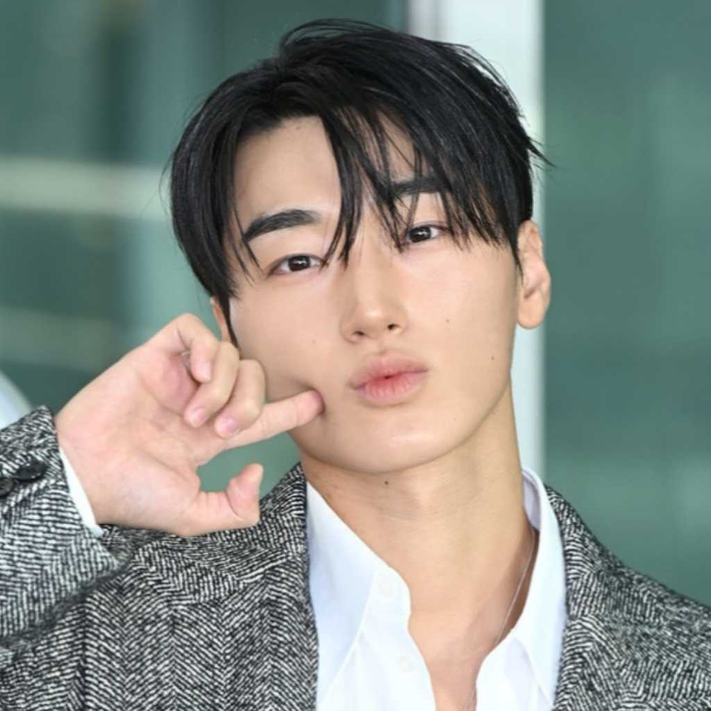 【PHOTO】ATEEZのSAN、海外スケジュールのため出国