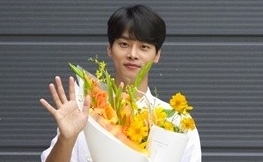 VIXX エン「Mine」で久しぶりのドラマ復帰も“迷惑をかけてはいけないと…”