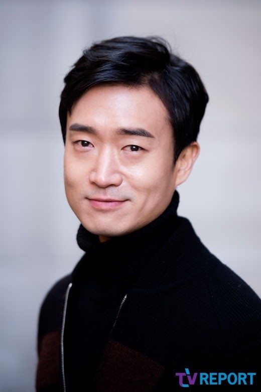 結婚を発表した トッケビ 出演俳優チョ ウジン すでに娘がいた 生まれる前に婚姻届は提出 Kstyle