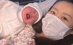 CRAYON POP グンミ、第2子出産を報告…子どもとの2ショットも公開「2人の母として頑張る」
