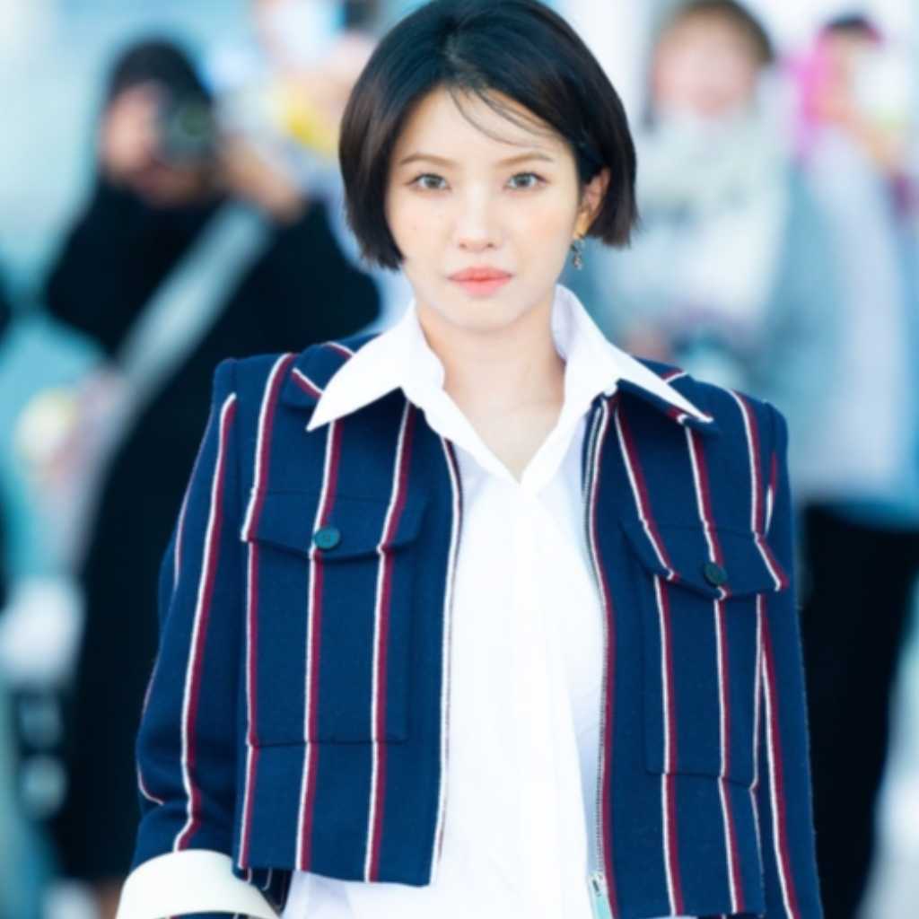 【PHOTO】(G)I-DLE ソヨン、ファッションショーのためフランスへ出国