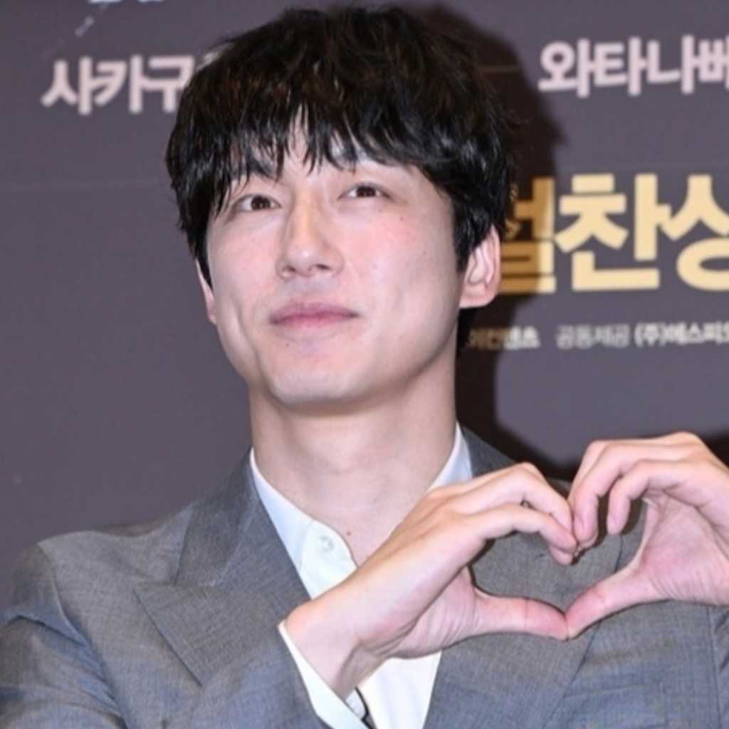 坂口健太郎の結婚発表うけ…韓国メディアも報道・ファンから祝福コメント続々