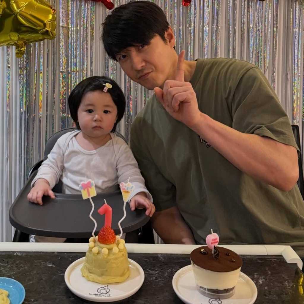 シム・ヒョンタク＆日本人妻サヤさん、息子ハルくんの1歳の誕生日をお祝い！親近感あふれる姿に反響