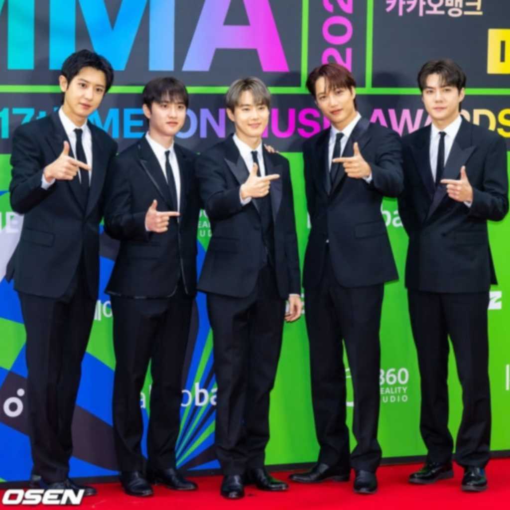 EXOからBLACKPINK ジェニー、IVEまで！「MMA 2025」レッドカーペットに続々登場