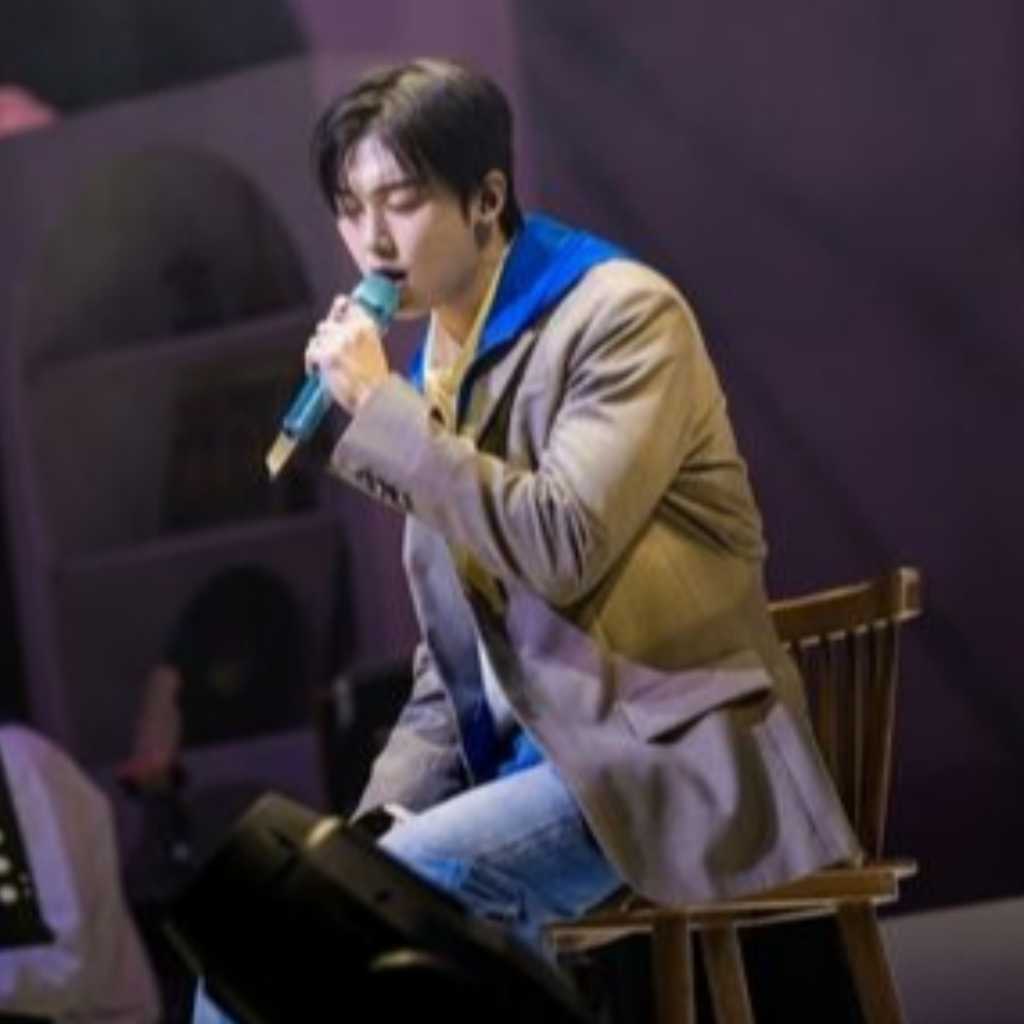 ASTRO ユンサナ、誕生日をファンとお祝い！韓国での小劇場コンサートが盛況裏に終了