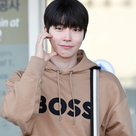 【PHOTO】ファン・イニョプ、海外スケジュールのためアメリカへ出国（動画あり）