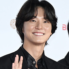 【PHOTO】ユン・シユン＆ユ・スンホ＆アン・ジェホンら「第28回釜山国際映画祭」開幕式のレッドカーペットに登場