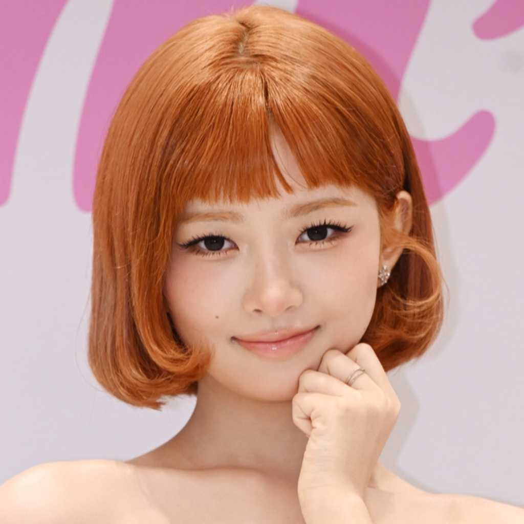 【PHOTO】IVE レイ、カラコンブランド「rom'u」のイベントに出席