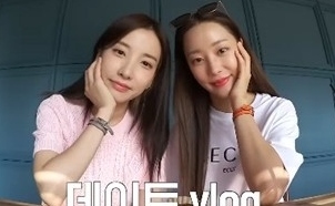 元RAINBOW ジスク、結婚を控えたコ・ウリとデート…夫＆恋人に関するトークで愛情アピール（動画あり）