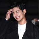 【PHOTO】パク・ボゴムからキム・ユジョンまで、ドラマ「雲が描いた月明り」打ち上げに出席