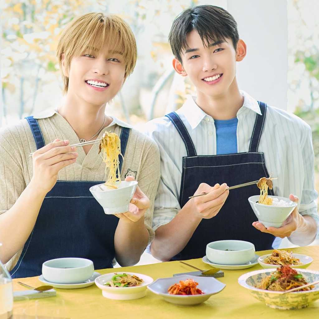 &TEAMのTAKI&JO、エプロン姿で韓国ごはんにトライ!6月17日発売「オレンジページ」巻頭の料理特集に登場