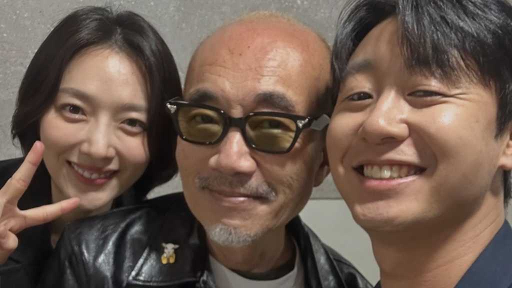 竹中直人&笠松将らと笑顔!「復讐代行人3~模範タクシー~」で共演した日韓俳優の記念ショットが話題