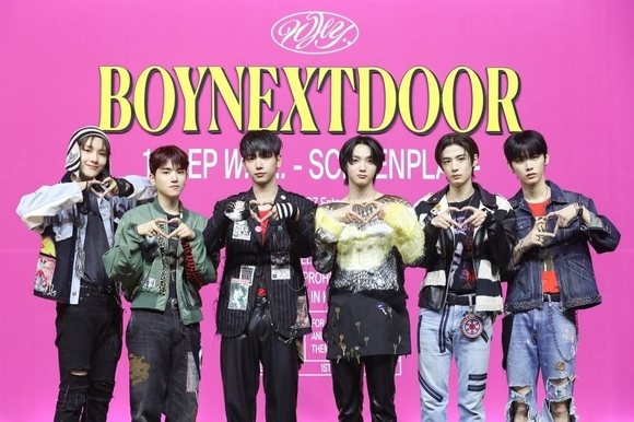 在庫処分大特価!!】 boynextdoor cgv ジェヒョン ウナク 特典