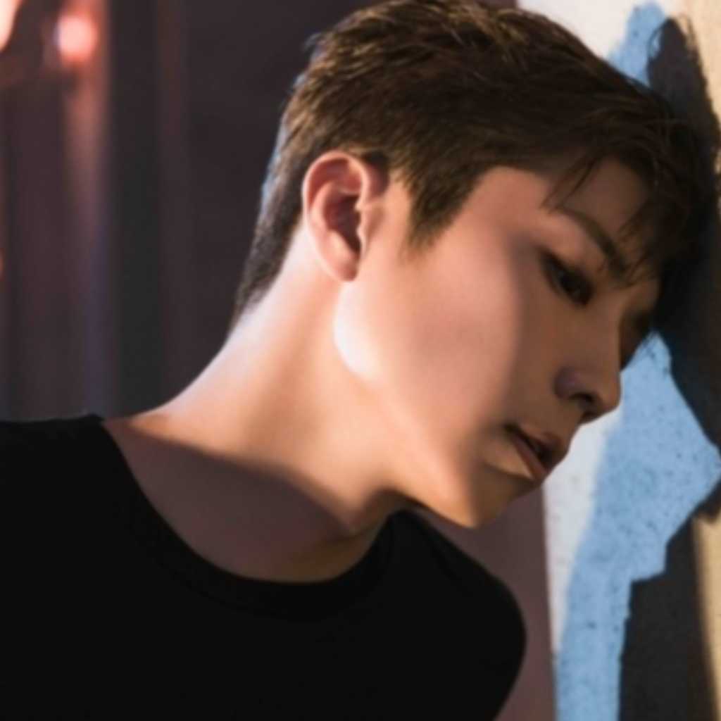 2PM ウヨン、デジタルシングル「Simple dance」コンセプトフォトを公開