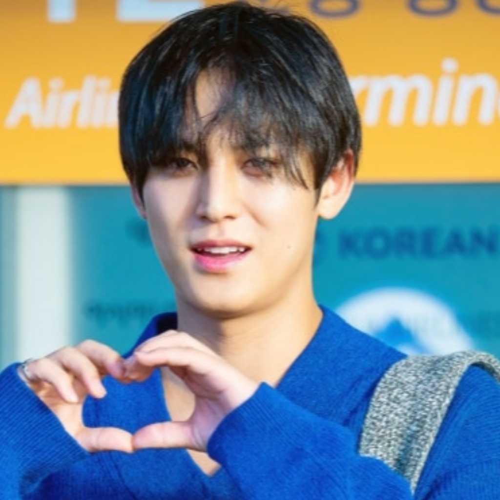 【PHOTO】SEVENTEEN ミンギュ、スケジュールのためインドネシアへ出国