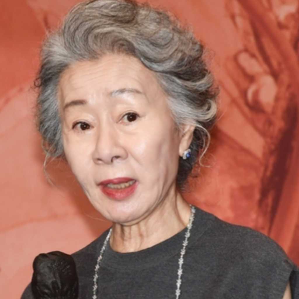 ユン・ヨジョン、長男が同性愛者であることを初告白「アメリカで結婚式を挙げた」