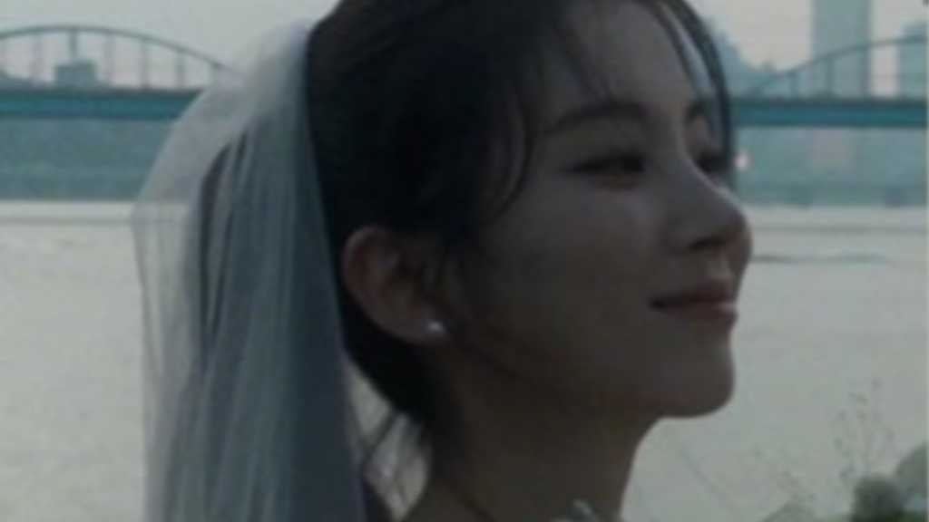 LADIES' CODEの末っ子ジュニ、結婚を発表…美しいウエディングドレス姿も公開