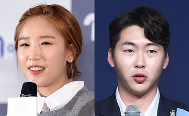 お笑い芸人パク・ソヨン、元野球選手ムン・ギョンチャンと結婚を発表…1ヶ月の公開恋愛を経てゴールイン
