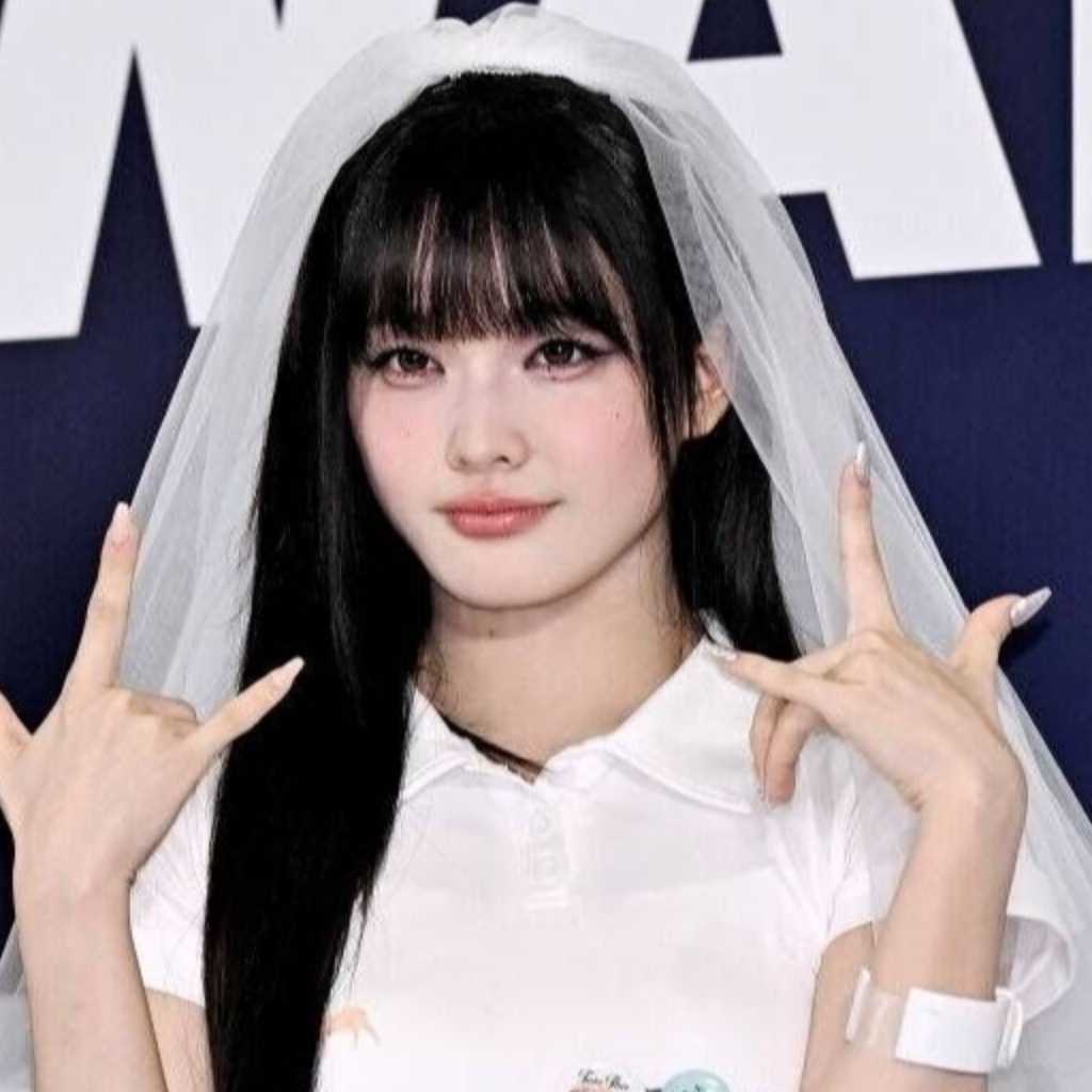 “来週カムバック”ILLIT イロハ、公演のリハーサル中に足首を捻挫…所属事務所がコメント