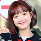 【PHOTO】イ・ユミ、海外スケジュールのため台湾へ出国…キュートな笑顔