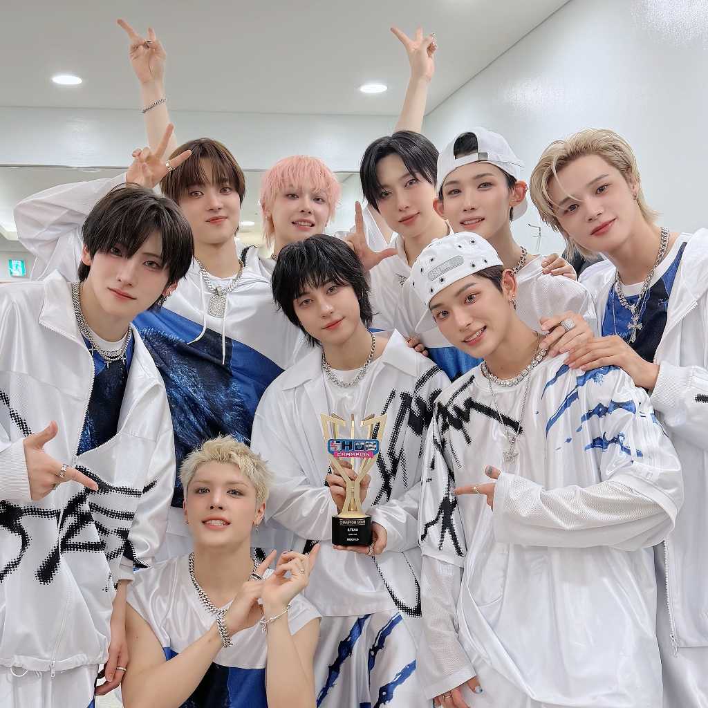 &TEAM「SHOW CHAMPION」で1位に!韓国の音楽番組で2冠達成