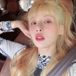 キム・ヒョナ、どんな角度から撮っても美しいビジュアル…車の中でセルフショット