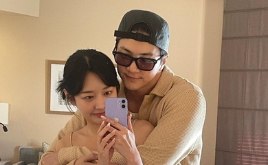 元MBLAQ チョンドゥン、元gugudan ミミとロマンチックな新婚旅行を満喫…甘いバックハグも（動画あり）
