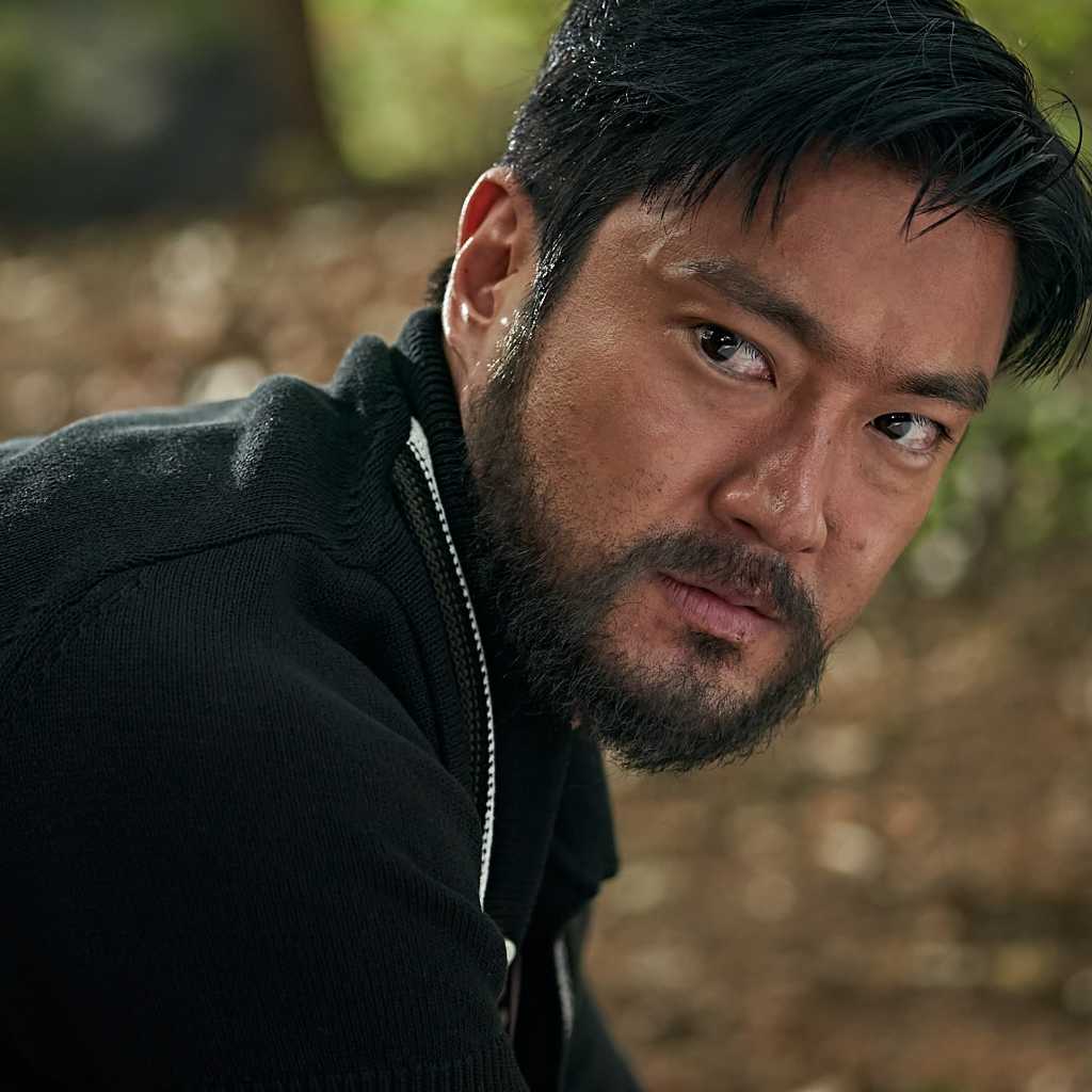 SUPER JUNIOR シウォン、魅惑の国民的スター役を熱演！ファン必見の「ロビー！」本編映像