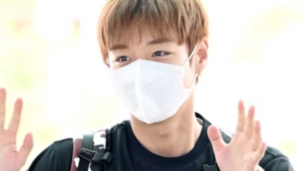 【PHOTO】Wanna One出身パク・ジフン、ファンコンサートのため台湾へ出国(動画あり)