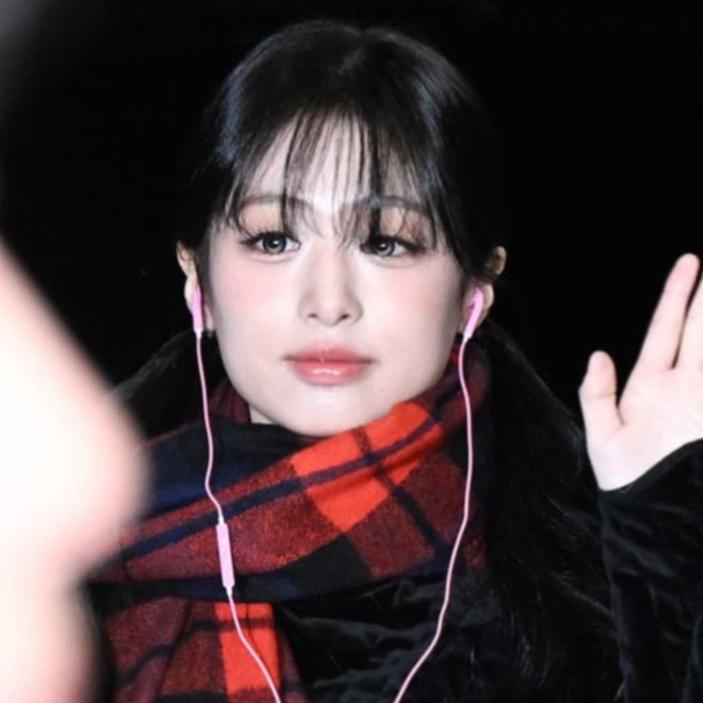 【PHOTO】BABYMONSTER アヒョン＆ローラ＆パリタ、スケジュールのため日本へ出国（動画あり）