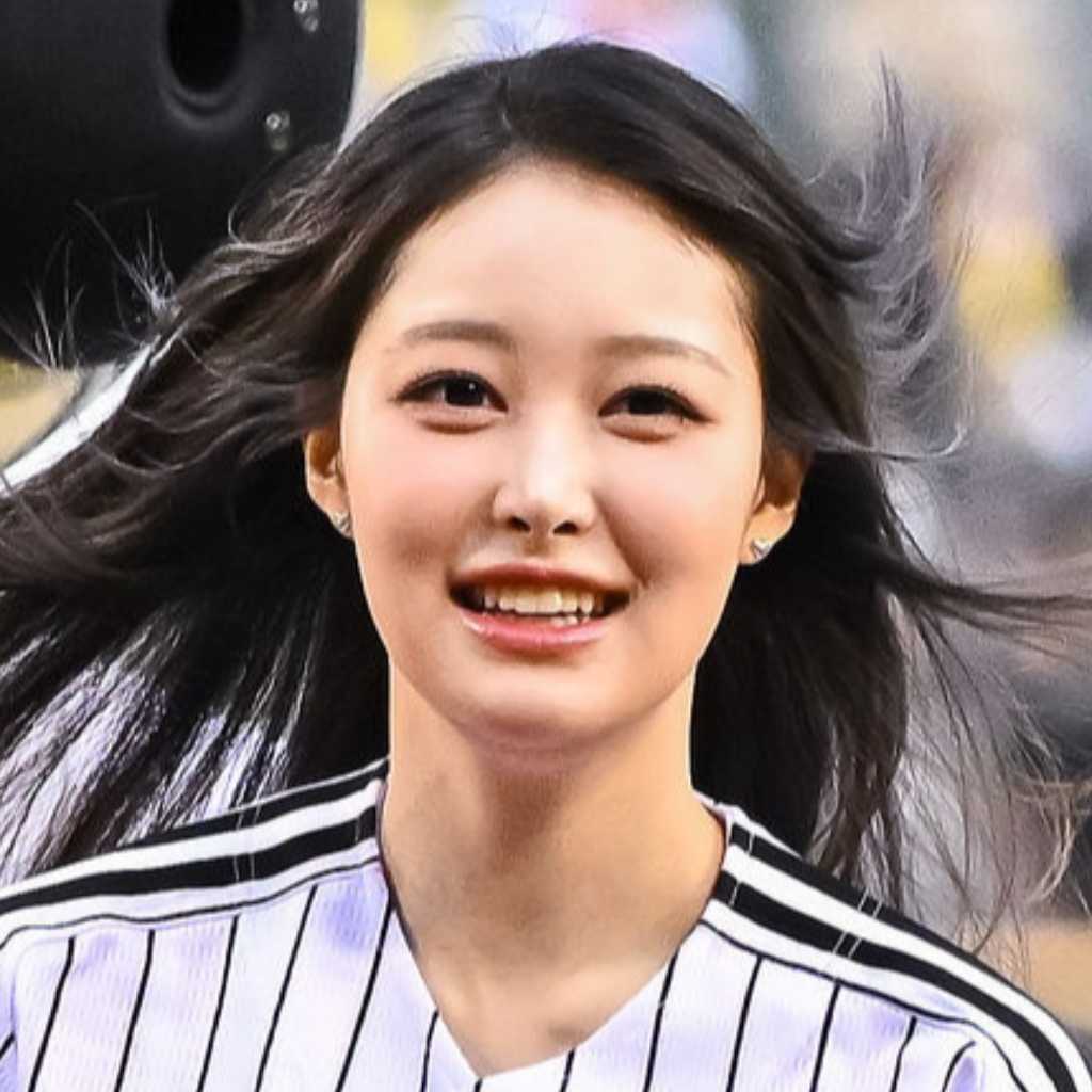 【PHOTO】SAY MY NAME ソハ＆ジュニ、始球・始打式に登場