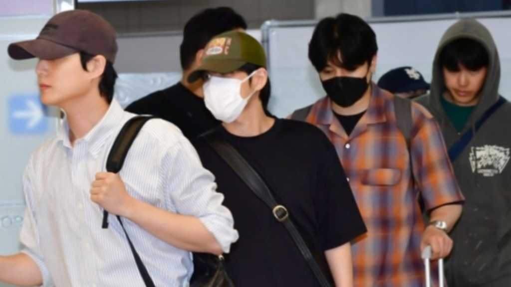 【PHOTO】DAY6、日本でのワールドツアーを終えて韓国に到着