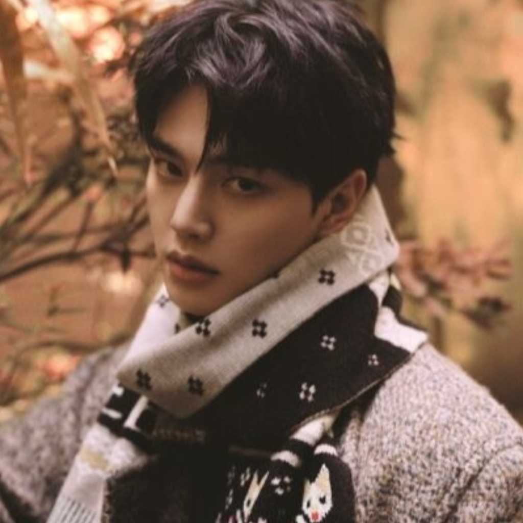 ソン・ガン、除隊後初のグラビアが公開！軍生活で得た“新たな変化”とは？