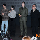 【PHOTO】リュ・ジュンヨル＆キム・テリ＆キム・ウビンら、映画「宇宙＋人」舞台挨拶に出席