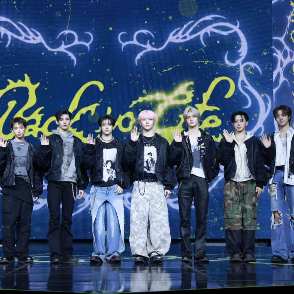 ＆TEAM、韓国1stミニアルバム「Back to Life」が発売初日にミリオン達成！