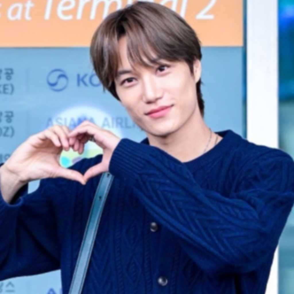 【PHOTO】EXO カイ、ファッションウィークに出席するためフランスへ出国