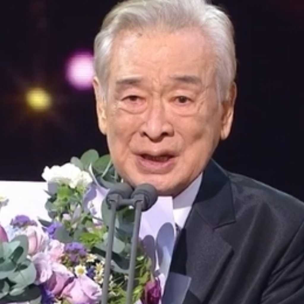 現役最高齢の俳優イ・スンジェ、体調不良により授賞式に不参加…心配の声続く
