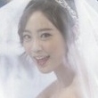 KARA ヨンジ、初のウェディングドレス姿を公開「ヒチョル兄さん、ボラ姉さんとご一緒できて楽しかった」